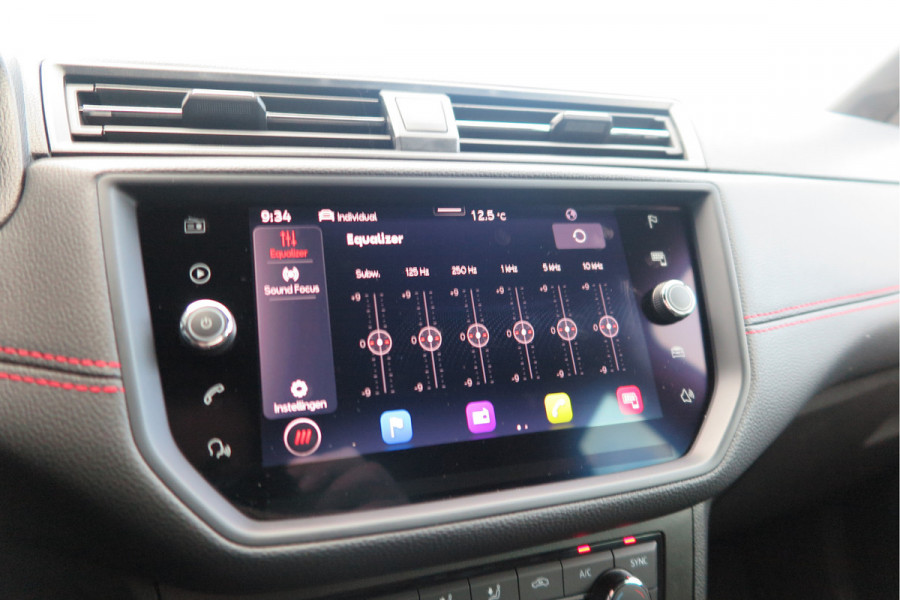 Seat Ibiza 1.0 TSI 95PK FR Limited Edition, Virtual Cockpit , Beats audio , Led verlichting, Camera, Stoelverwarming, Navi, Alcantara bekleding ,Cruise control, etc. . Seat Ibiza 1.0 TSI 95PK FR Limited Edition, Virtual Cockpit , Beats audio , Led verlichting, Camera, Stoelverwarming, Navi, Alcantara bekleding ,Cruise control, etc. .