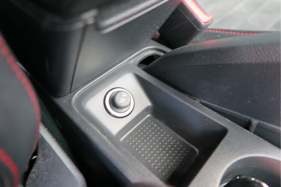 Seat Ibiza 1.0 TSI 95PK FR Limited Edition, Virtual Cockpit , Beats audio , Led verlichting, Camera, Stoelverwarming, Navi, Alcantara bekleding ,Cruise control, etc. . Seat Ibiza 1.0 TSI 95PK FR Limited Edition, Virtual Cockpit , Beats audio , Led verlichting, Camera, Stoelverwarming, Navi, Alcantara bekleding ,Cruise control, etc. .