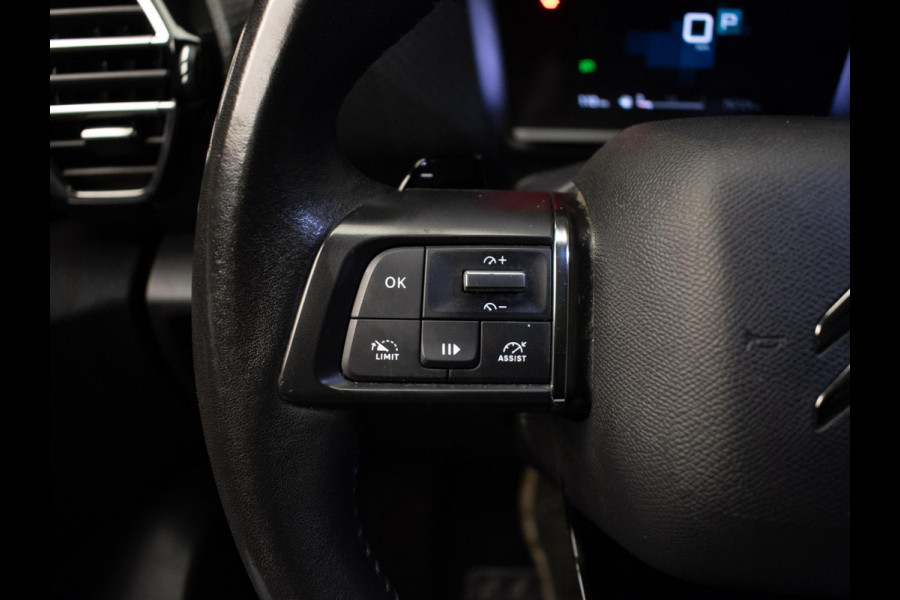 Citroën C4 1.2 Puretech Feel Pack (APPLE CARPLAY,NAVI,CAMERA,DIGITALE COCKPIT,SPORTSTOELEN,GETINT,PDC,LANE ASSIST,NETTESTAAT)