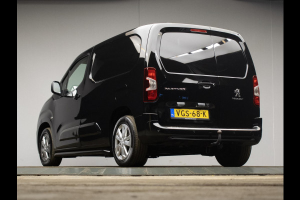 Peugeot Partner 1.5 BlueHDI Premium Sport (APPLE CARPLAY,NAVI,CAMERA,TREKHAAK,SCHUIFDEUR,CLIMATE,LM VELGEN,NETTESTAAT)