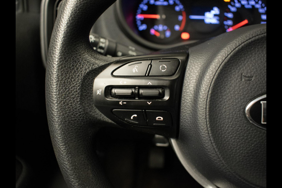 Kia Picanto 1.0 MPi ComfortPlusLine Sport (APPEL CARPLAY,NAVI,CAMERA,BLACK PACK,SPORTSTOELEN,PDC,GETINT,NETTESTAAT) Kia Picanto 1.0 MPi ComfortPlusLine Sport (APPEL CARPLAY,NAVI,CAMERA,BLACK PACK,SPORTSTOELEN,PDC,GETINT,NETTESTAAT)