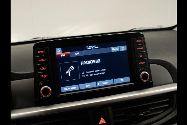 Kia Picanto 1.0 MPi ComfortPlusLine Sport (APPEL CARPLAY,NAVI,CAMERA,BLACK PACK,SPORTSTOELEN,PDC,GETINT,NETTESTAAT) Kia Picanto 1.0 MPi ComfortPlusLine Sport (APPEL CARPLAY,NAVI,CAMERA,BLACK PACK,SPORTSTOELEN,PDC,GETINT,NETTESTAAT)