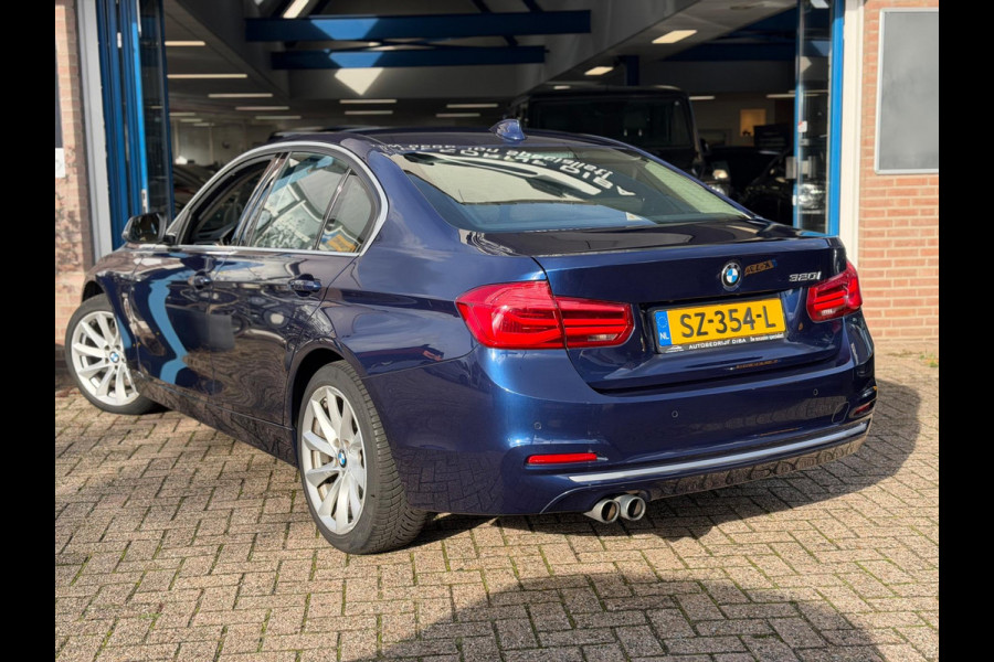 BMW 3-serie 320i Luxury Edition Individual 2018 NAVI LEDER! BMW 3-serie 320i Luxury Edition Individual 2018 NAVI LEDER!