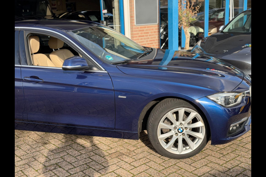 BMW 3-serie 320i Luxury Edition Individual 2018 NAVI LEDER! BMW 3-serie 320i Luxury Edition Individual 2018 NAVI LEDER!