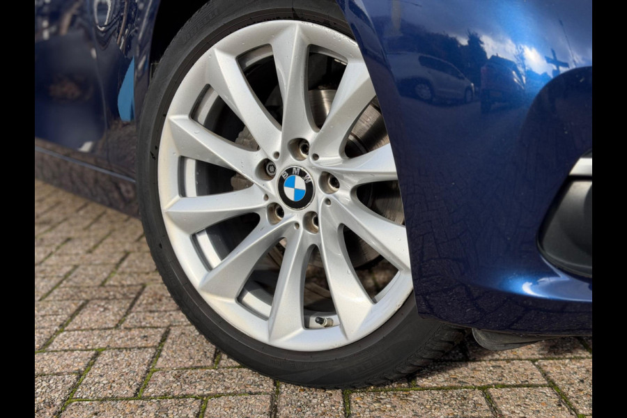 BMW 3-serie 320i Luxury Edition Individual 2018 NAVI LEDER! BMW 3-serie 320i Luxury Edition Individual 2018 NAVI LEDER!