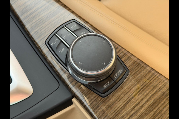 BMW 3-serie 320i Luxury Edition Individual 2018 NAVI LEDER! BMW 3-serie 320i Luxury Edition Individual 2018 NAVI LEDER!