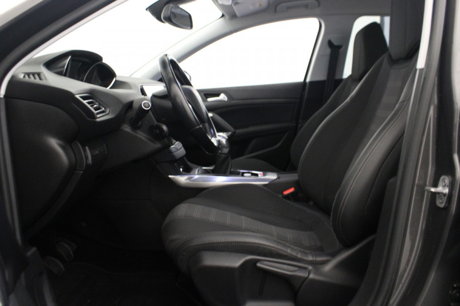 Peugeot 308 1.2 PureTech Blue Lease