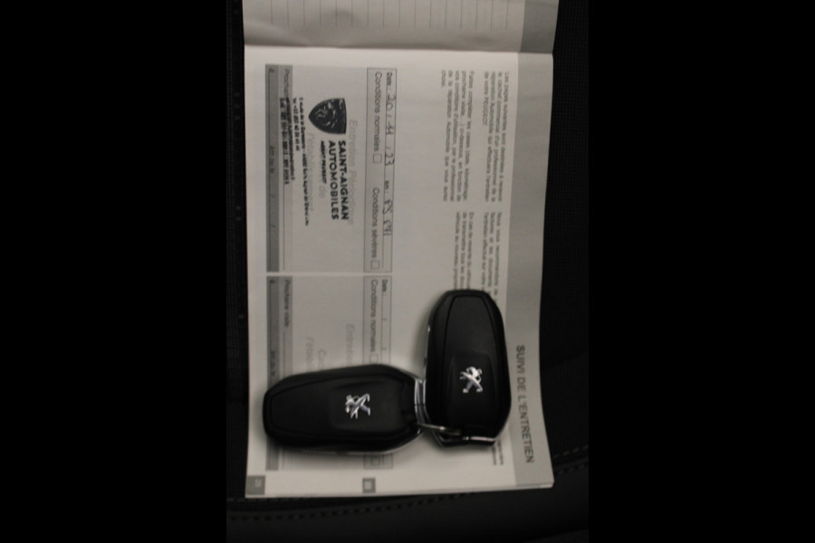 Peugeot 308 1.2 PureTech Blue Lease