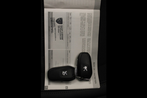 Peugeot 308 1.2 PureTech Blue Lease