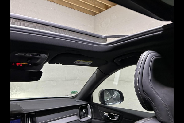 Volvo XC60 2.0 T8 AWD Polestar Engineered Pano H/K 360° Autopilot