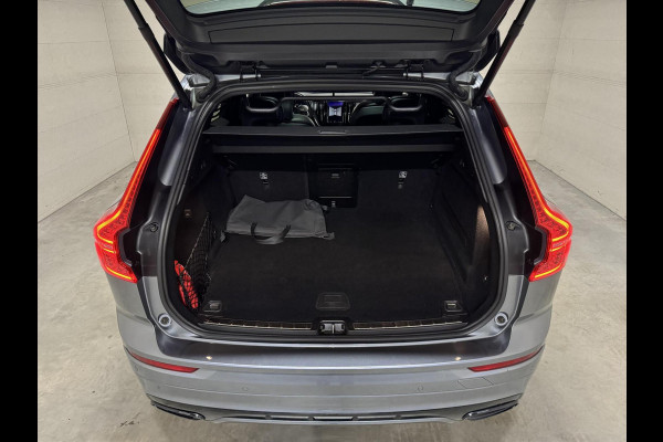 Volvo XC60 2.0 T8 AWD Polestar Engineered Pano H/K 360° Autopilot