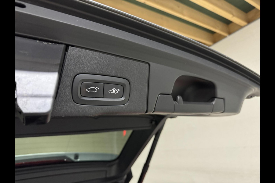 Volvo XC60 2.0 T8 AWD Polestar Engineered Pano H/K 360° Autopilot