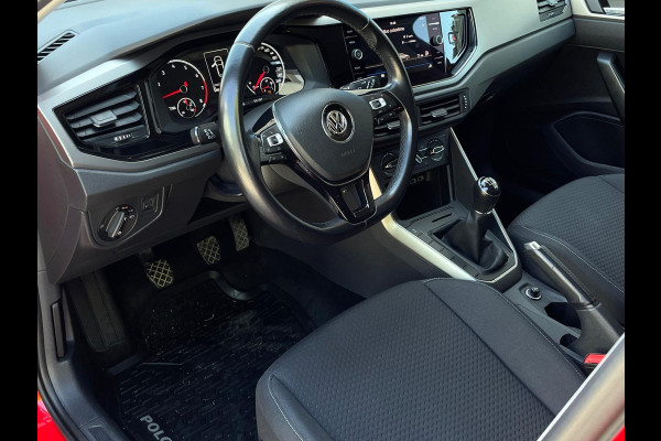 Volkswagen Polo 1.0 TSI Comfortline Business/Car play/Fcaelift/Navi(Ferrari Red)