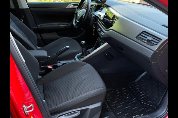 Volkswagen Polo 1.0 TSI Comfortline Business/Car play/Fcaelift/Navi(Ferrari Red)