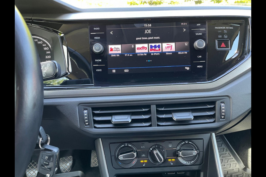 Volkswagen Polo 1.0 TSI Comfortline Business/Car play/Fcaelift/Navi(Ferrari Red)