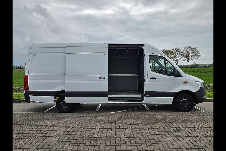 Mercedes-Benz Sprinter 317 1.9 CDI L3H2 Navi Airco Mbux 360- Gr.-Camera Cruise Euro6 170 PK Mercedes-Benz Sprinter 317 1.9 CDI L3H2 Navi Airco Mbux 360- Gr.-Camera Cruise Euro6 170 PK
