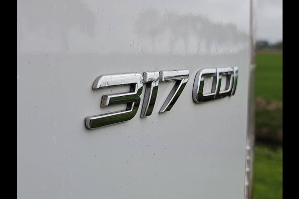 Mercedes-Benz Sprinter 317 1.9 CDI L3H2 Navi Airco Mbux 360- Gr.-Camera Cruise Euro6 170 PK Mercedes-Benz Sprinter 317 1.9 CDI L3H2 Navi Airco Mbux 360- Gr.-Camera Cruise Euro6 170 PK