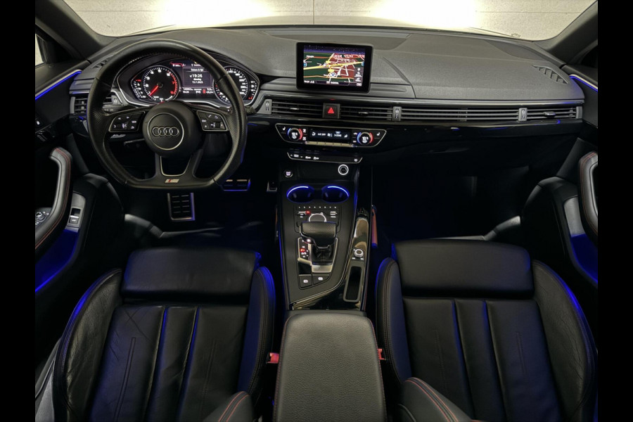 Audi A4 Avant 1.4 TFSI S-Line Black Edition CarPlay Leer Sfeer Trekh. NAP Audi A4 Avant 1.4 TFSI S-Line Black Edition CarPlay Leer Sfeer Trekh. NAP