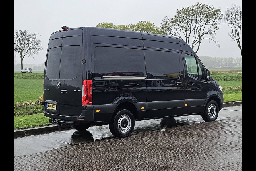 Mercedes-Benz Sprinter 314 L2H2 3.5T-Trekhaak Airco Mbux Camera Euro6 1e Eigenaar!