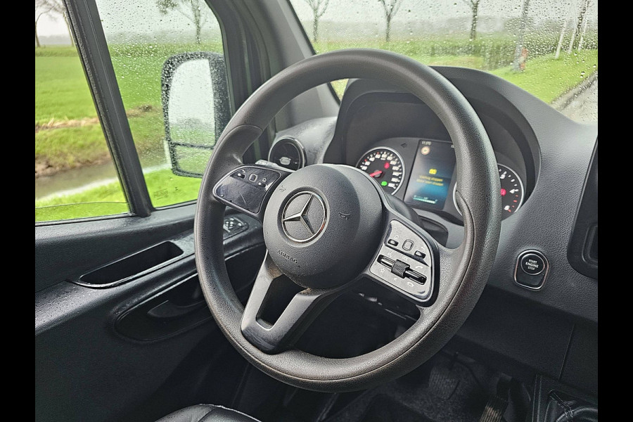 Mercedes-Benz Sprinter 314 L2H2 3.5T-Trekhaak Airco Mbux Camera Euro6 1e Eigenaar!