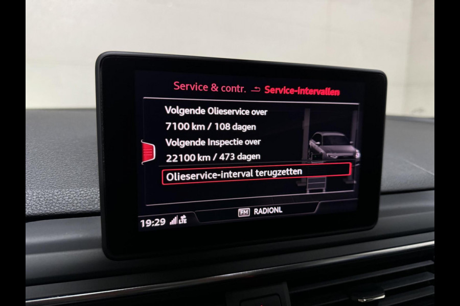 Audi A4 Avant 1.4 TFSI S-Line Black Edition CarPlay Leer Sfeer Trekh. NAP Audi A4 Avant 1.4 TFSI S-Line Black Edition CarPlay Leer Sfeer Trekh. NAP