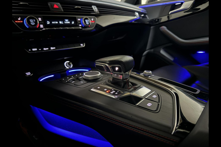 Audi A4 Avant 1.4 TFSI S-Line Black Edition CarPlay Leer Sfeer Trekh. NAP Audi A4 Avant 1.4 TFSI S-Line Black Edition CarPlay Leer Sfeer Trekh. NAP