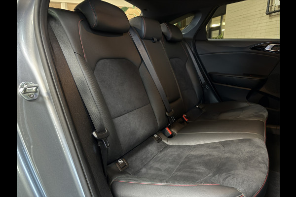 Kia ProCeed 1.6 T-GDI GT 205pk | Groot Navi | 18" | JBL | ACC | Blindspot | Camera | Perfect onderhouden.