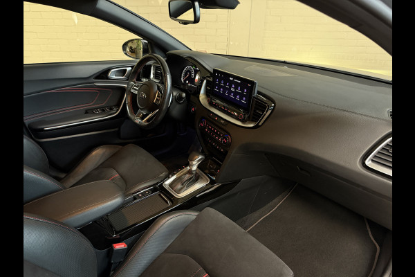 Kia ProCeed 1.6 T-GDI GT 205pk | Groot Navi | 18" | JBL | ACC | Blindspot | Camera | Perfect onderhouden.