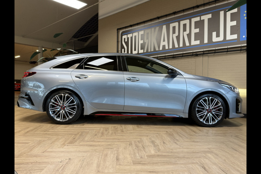 Kia ProCeed 1.6 T-GDI GT 205pk | Groot Navi | 18" | JBL | ACC | Blindspot | Camera | Perfect onderhouden.
