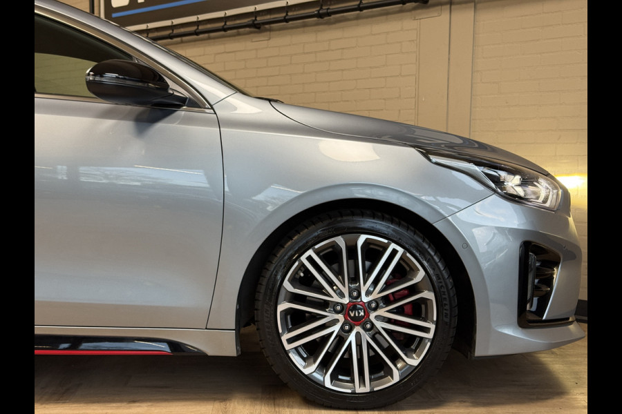 Kia ProCeed 1.6 T-GDI GT 205pk | Groot Navi | 18" | JBL | ACC | Blindspot | Camera | Perfect onderhouden.