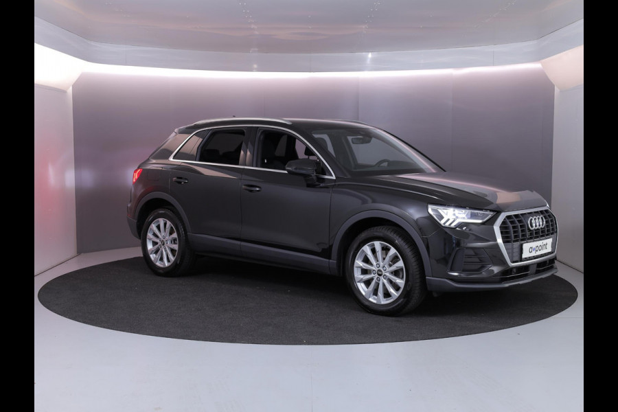 Audi Q3 45 TFSI e Business Edition 245 pk S-tronic | Navigatie | Parkeersensoren | Achteruitrijcamera | Adaptieve cruise control | Stoelverwarming | S-Line interieur | Audi Q3 45 TFSI e Business Edition 245 pk S-tronic | Navigatie | Parkeersensoren | Achteruitrijcamera | Adaptieve cruise control | Stoelverwarming | S-Line interieur |