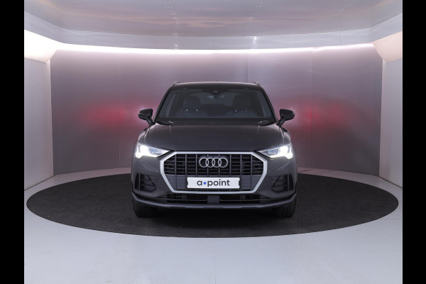 Audi Q3 45 TFSI e Business Edition 245 pk S-tronic | Navigatie | Parkeersensoren | Achteruitrijcamera | Adaptieve cruise control | Stoelverwarming | S-Line interieur | Audi Q3 45 TFSI e Business Edition 245 pk S-tronic | Navigatie | Parkeersensoren | Achteruitrijcamera | Adaptieve cruise control | Stoelverwarming | S-Line interieur |