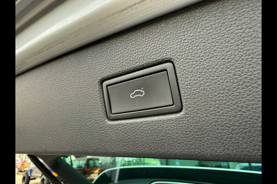 Volkswagen Tiguan 1.4 TSI eHybrid R-Line Business+ - Automaat - Climate - Navi - Camera - Parkeerhulp