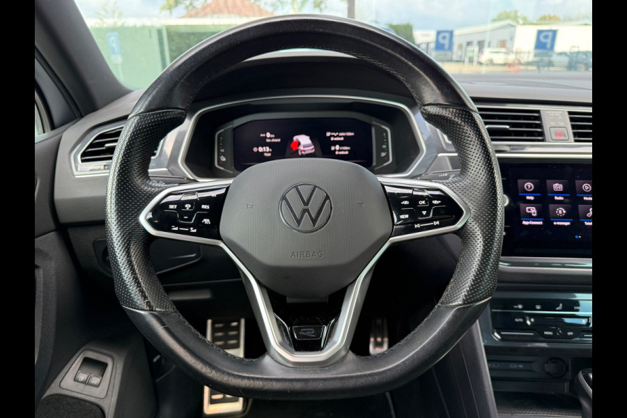 Volkswagen Tiguan 1.4 TSI eHybrid R-Line Business+ - Automaat - Climate - Navi - Camera - Parkeerhulp