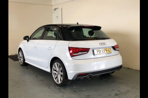 Audi A1 Sportback 1.0 TFSI Adrenalin S Line - Navi - Parkeerhulp - Airco - Org.NL Audi A1 Sportback 1.0 TFSI Adrenalin S Line - Navi - Parkeerhulp - Airco - Org.NL