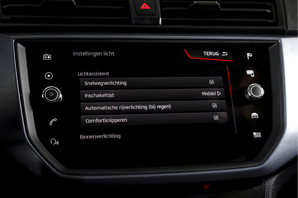 Seat Arona 1.0 TSI 116 PK Xcellence - Automaat | Cruise | Stoelverw. | PDC | NAV+App. Connect | ECC | DAB | LM 17" | Trekhaak |