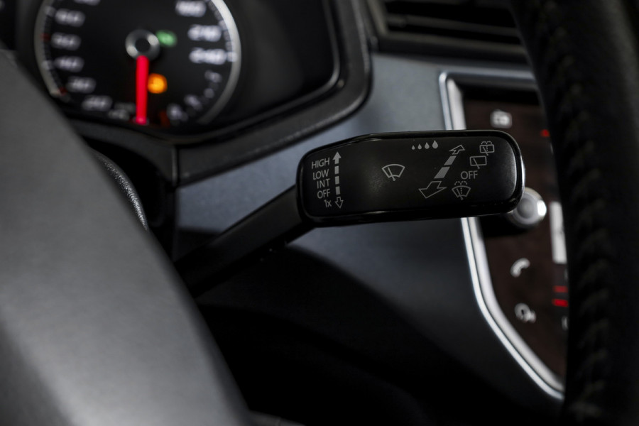 Seat Arona 1.0 TSI 116 PK Xcellence - Automaat | Cruise | Stoelverw. | PDC | NAV+App. Connect | ECC | DAB | LM 17" | Trekhaak |