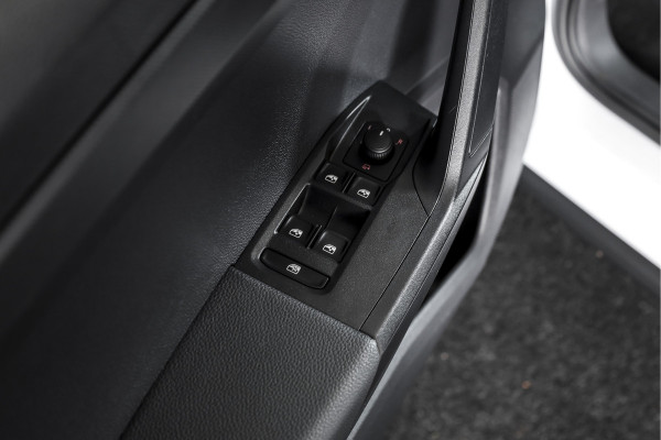 Seat Arona 1.0 TSI 116 PK Xcellence - Automaat | Cruise | Stoelverw. | PDC | NAV+App. Connect | ECC | DAB | LM 17" | Trekhaak |