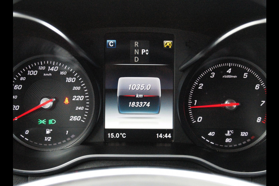 Mercedes-Benz GLC 250 4MATIC Premium Plus | 360 Camera | Trekhaak | Burmester | Cruise Control |