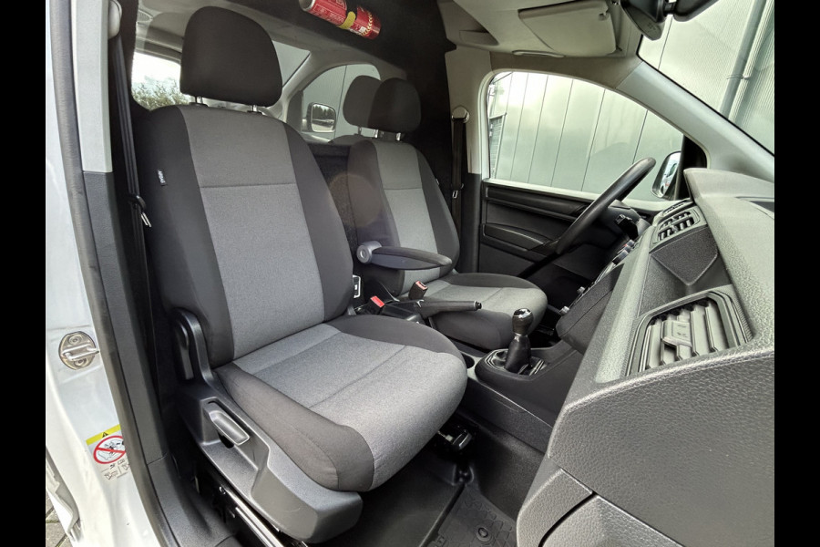 Volkswagen Caddy 2.0 TDI 123 PK / L2H1 / 4X4 / 4MOTION / 1e EIG. / TREKHAAK / INRICHTING / AIRCO / CRUISE / BLUETOOTH / PDC
