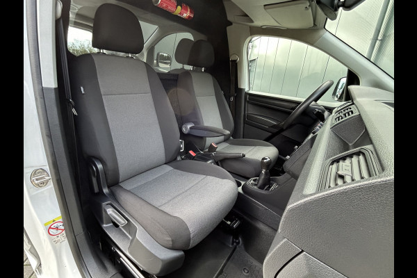 Volkswagen Caddy 2.0 TDI 123 PK / L2H1 / 4X4 / 4MOTION / 1e EIG. / TREKHAAK / INRICHTING / AIRCO / CRUISE / BLUETOOTH / PDC