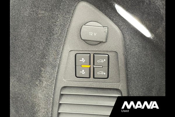 Volkswagen Touareg 3.0TDI V6 286PK 3x R-Line Leder interieur Panoramadak Trekhaak