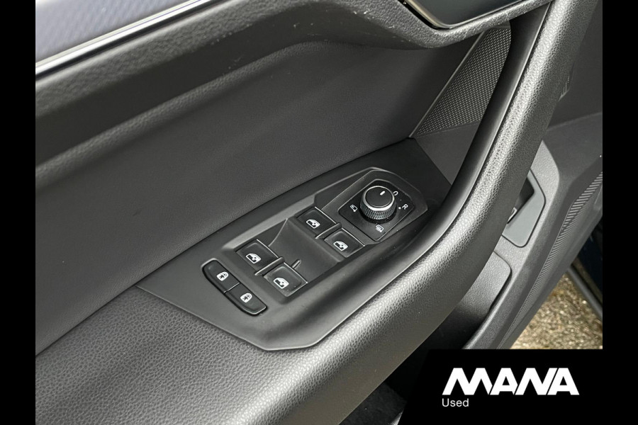 Volkswagen Touareg 3.0TDI V6 286PK 3x R-Line Leder interieur Panoramadak Trekhaak