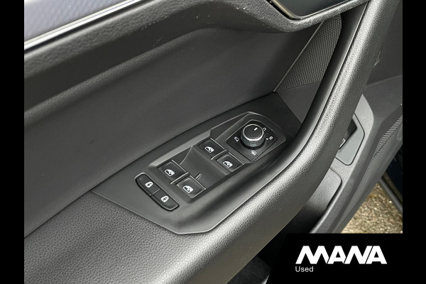 Volkswagen Touareg 3.0TDI V6 286PK 3x R-Line Leder interieur Panoramadak Trekhaak