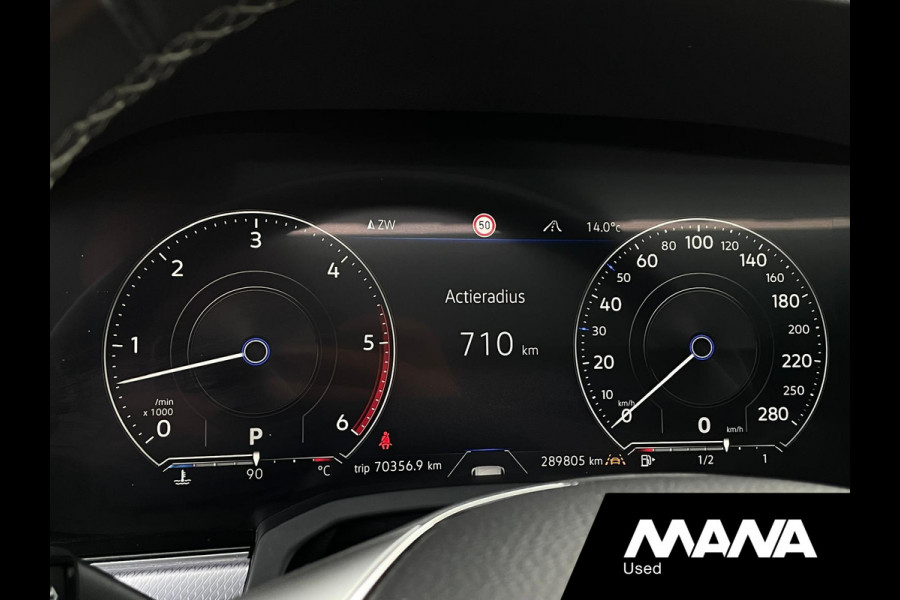 Volkswagen Touareg 3.0TDI V6 286PK 3x R-Line Leder interieur Panoramadak Trekhaak