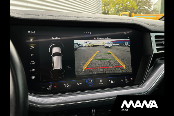 Volkswagen Touareg 3.0TDI V6 286PK 3x R-Line Leder interieur Panoramadak Trekhaak