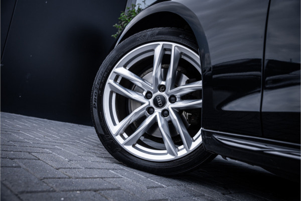Audi A4 Avant 35 TFSI Launch edition Sport - S Line | Cruise Control | Sportstuur | Sfeerverlichting Audi A4 Avant 35 TFSI Launch edition Sport - S Line | Cruise Control | Sportstuur | Sfeerverlichting