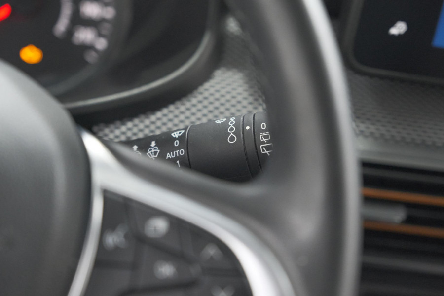 Dacia SANDERO Stepway TCe 100 Bi-Fuel Comfort | Camera | Apple Carplay | Navigatie | Parkeersensoren