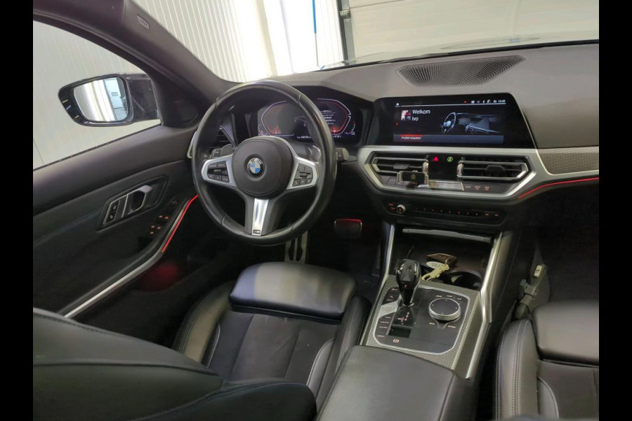 BMW 3 Serie Touring 318i Executive Edition | M-Pakket | Panoramadak | NL-Auto BMW 3 Serie Touring 318i Executive Edition | M-Pakket | Panoramadak | NL-Auto