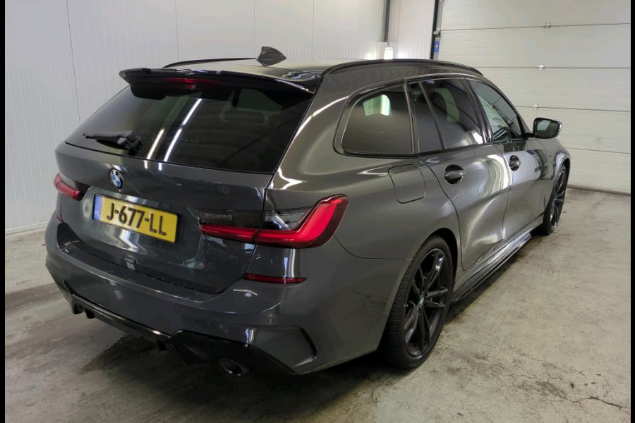 BMW 3 Serie Touring 318i Executive Edition | M-Pakket | Panoramadak | NL-Auto BMW 3 Serie Touring 318i Executive Edition | M-Pakket | Panoramadak | NL-Auto